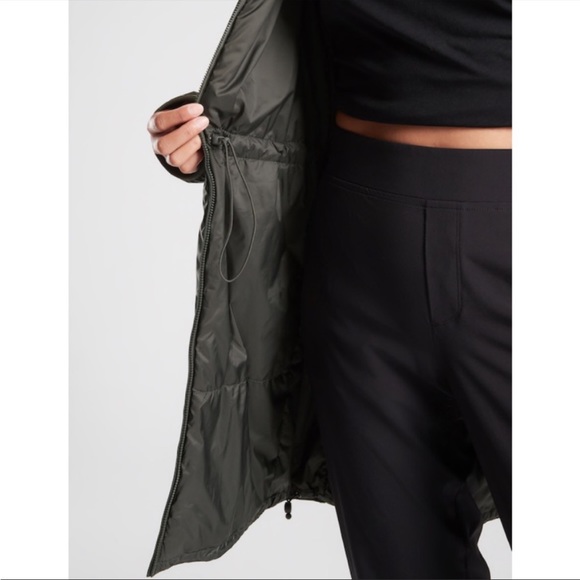 ATHLETA Summit PrimaLoft Shell Parka Black NWT - Picture 5 of 8